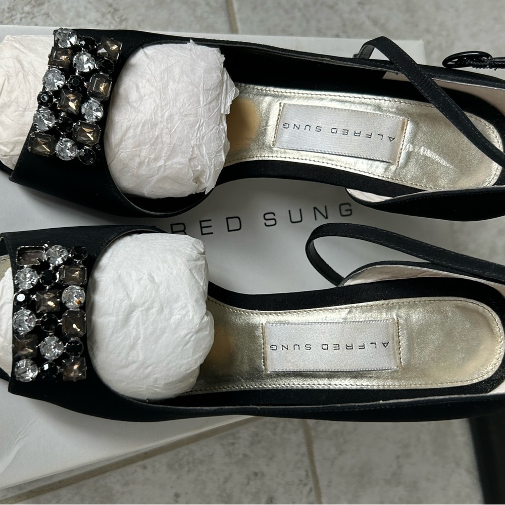 ALFRED SUNG Black Matte Satin Heels with Embellishments